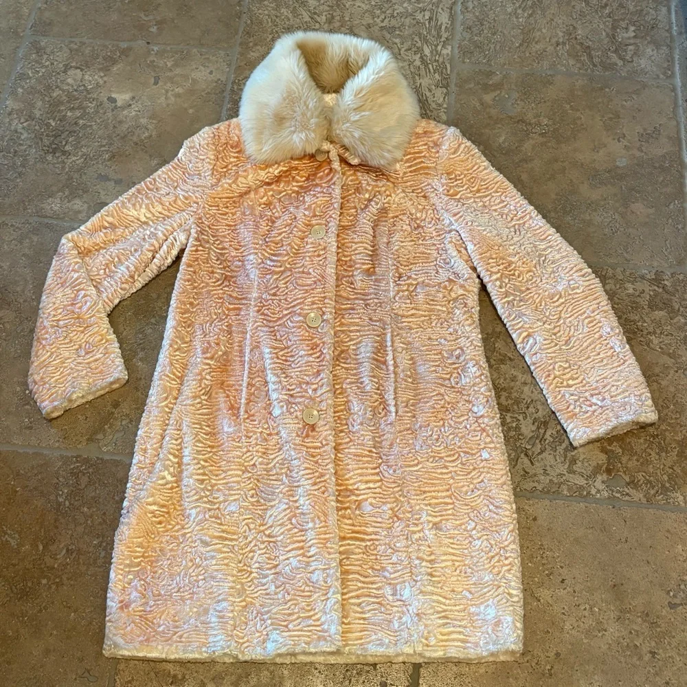 VALERIE STEVENS Orange Cream Textured Faux Fur Button Coat Size Large